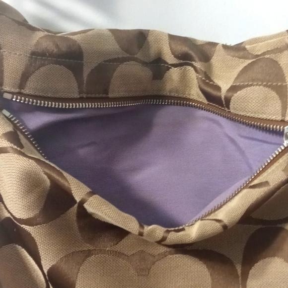 Coach purse - Picture 5 of 10